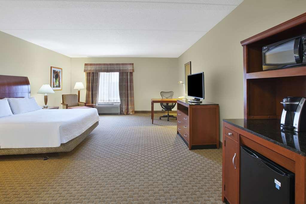 Hilton Garden Inn Clarksburg Kamer foto