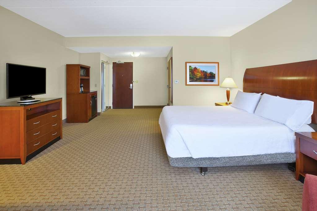 Hilton Garden Inn Clarksburg Kamer foto
