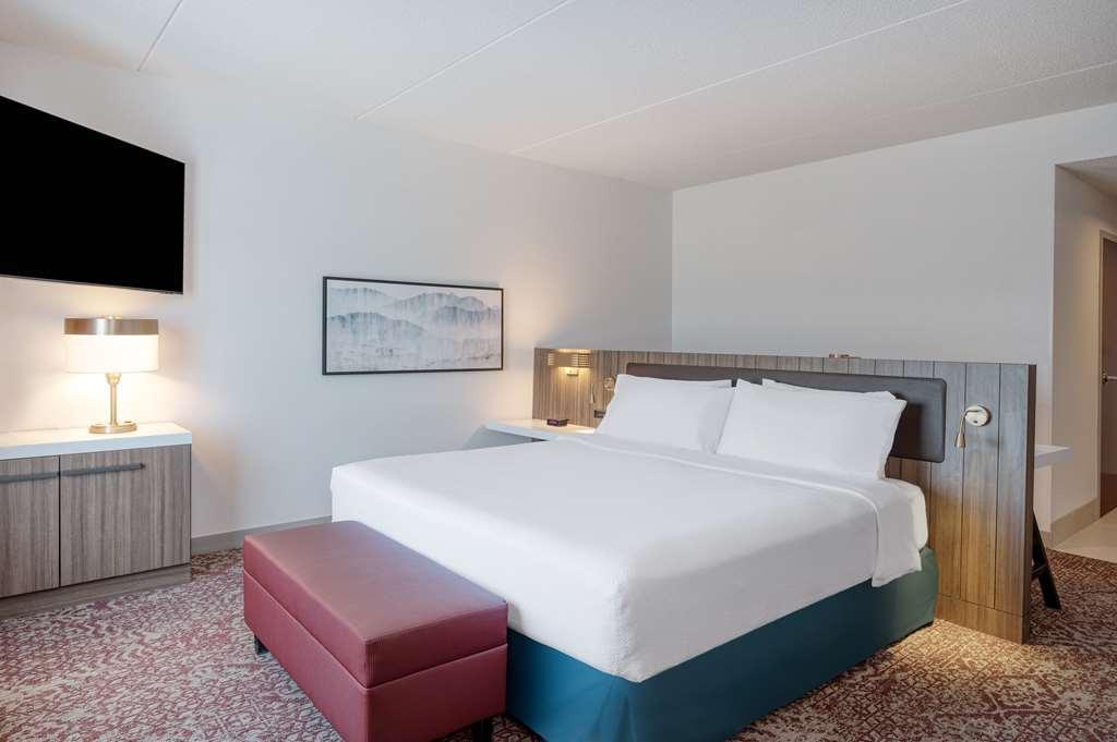 Hilton Garden Inn Clarksburg Kamer foto