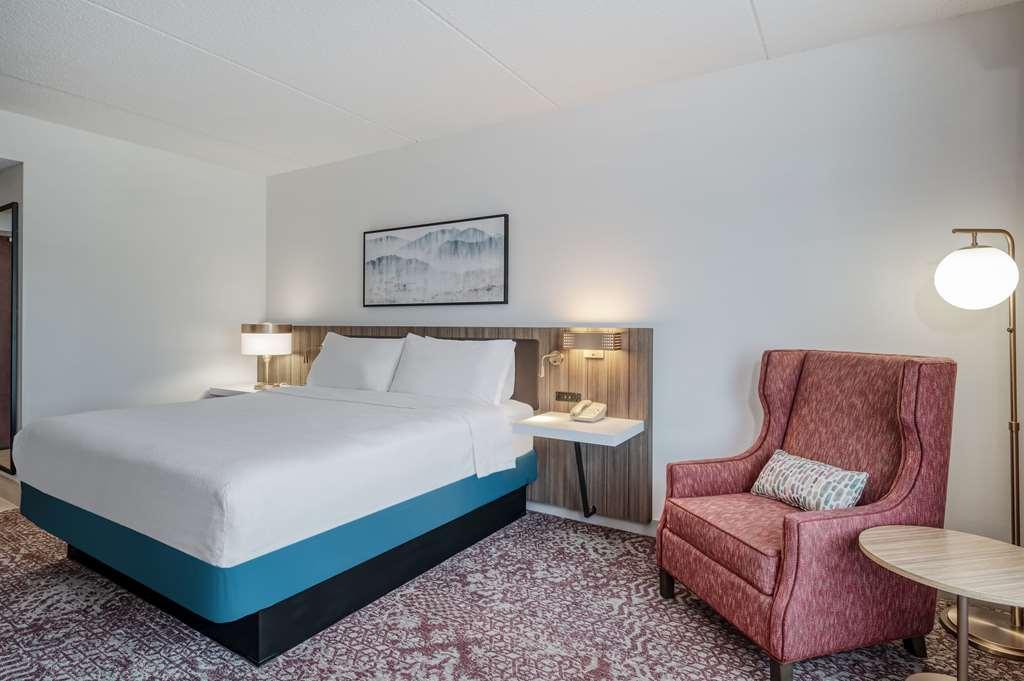 Hilton Garden Inn Clarksburg Kamer foto